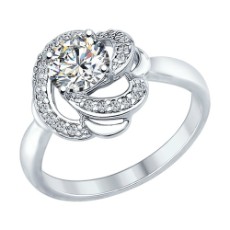 Кольцо из серебра с фианитами и Swarovski Zirconia Кольцо из серебра с фианитами и Swarovski Zirconia